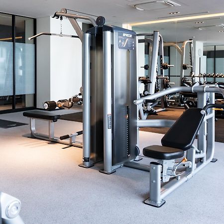 Oakwood Suites Yokohama Yokohama  Bagian luar foto A gym